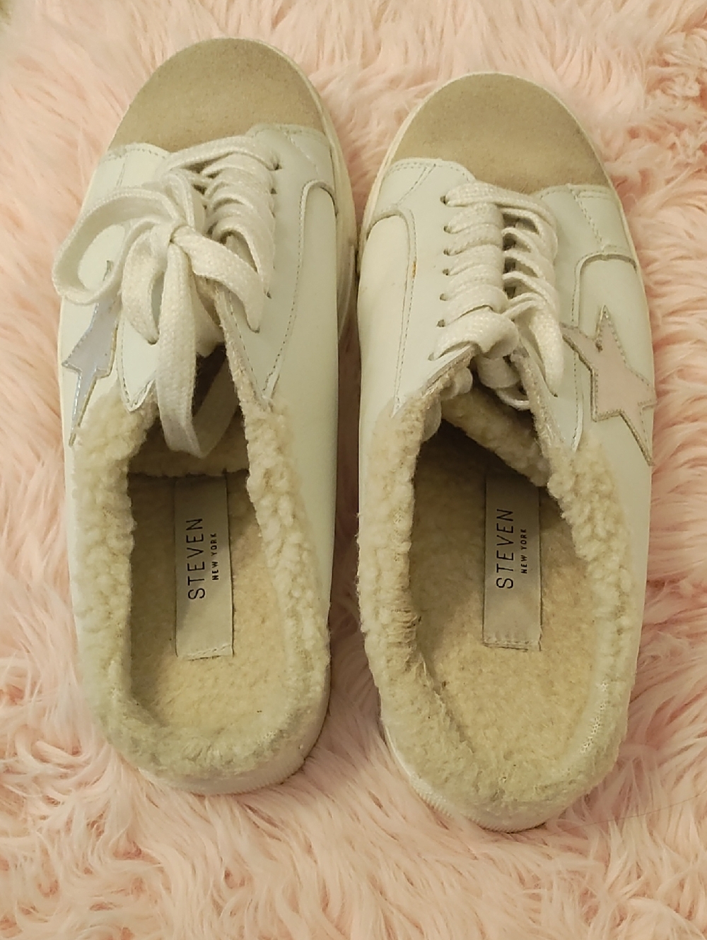 STEVE MADDEN Cream Sherpa-Lined Women’s Sneakers
